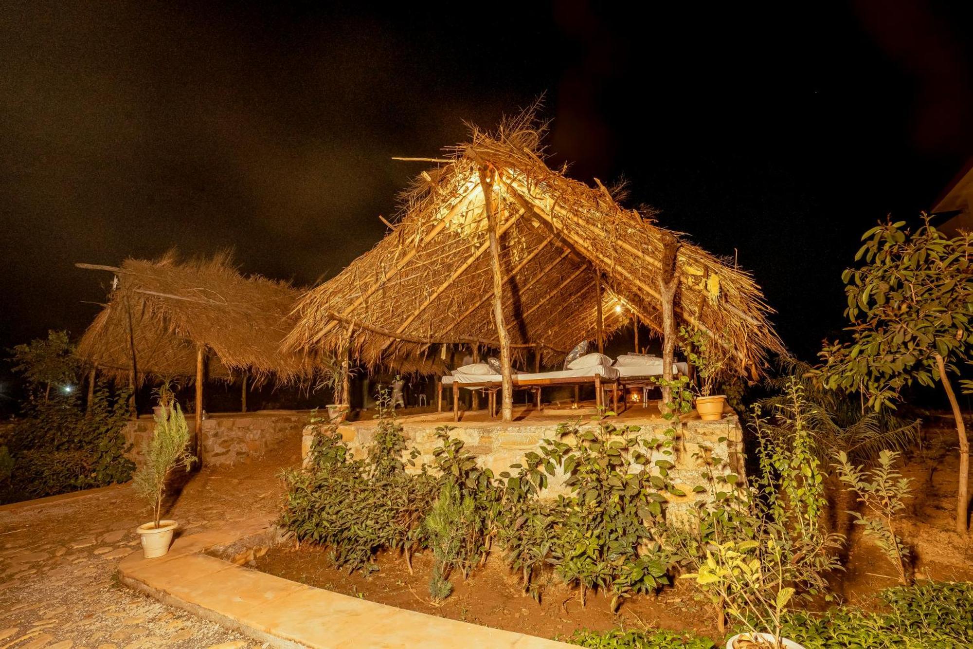 Palpur Fort A Kuno Wildlife Resort, Morawan Sesaipura Esterno foto